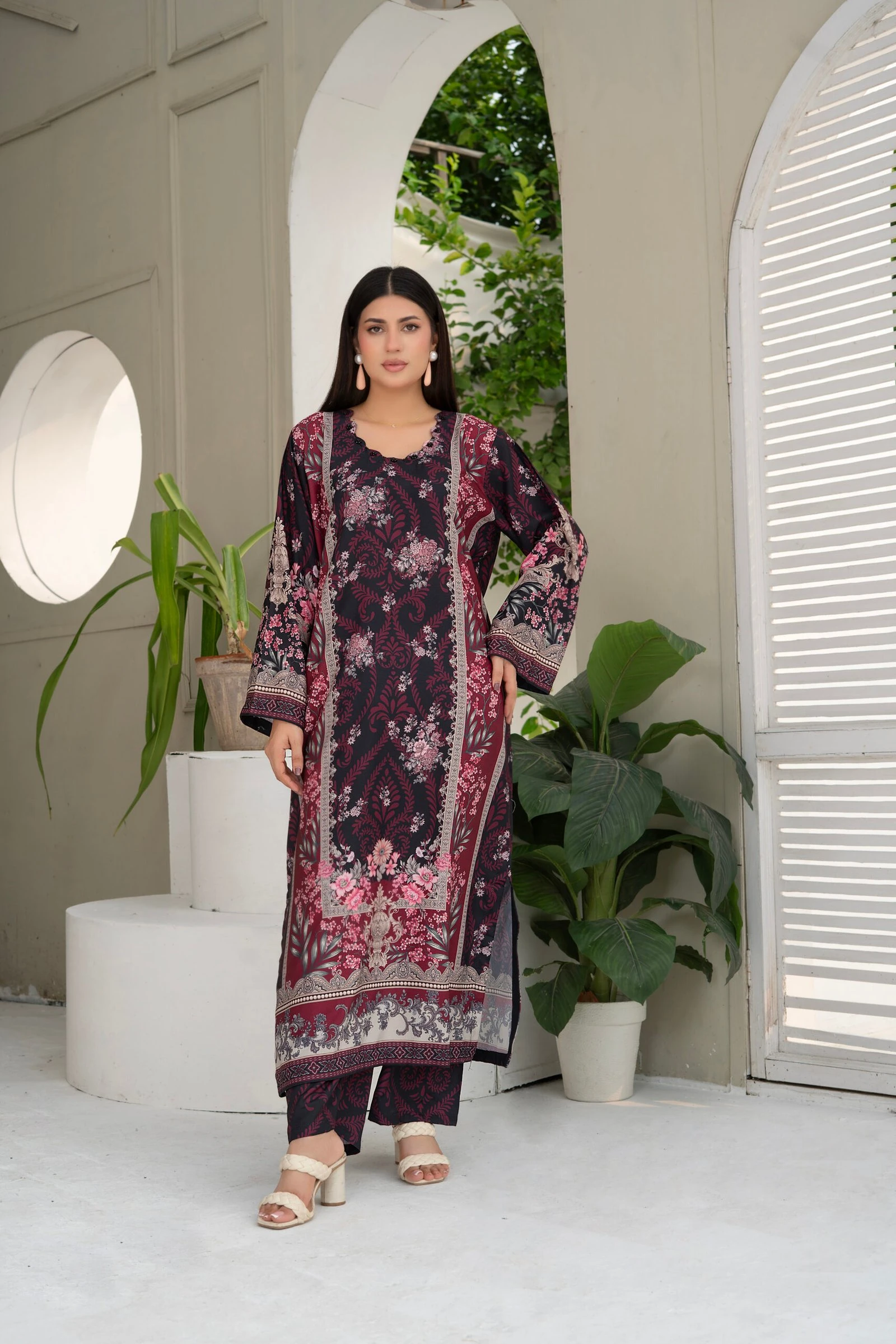 Mahjabeen 2PC - Maroon Floral Suit