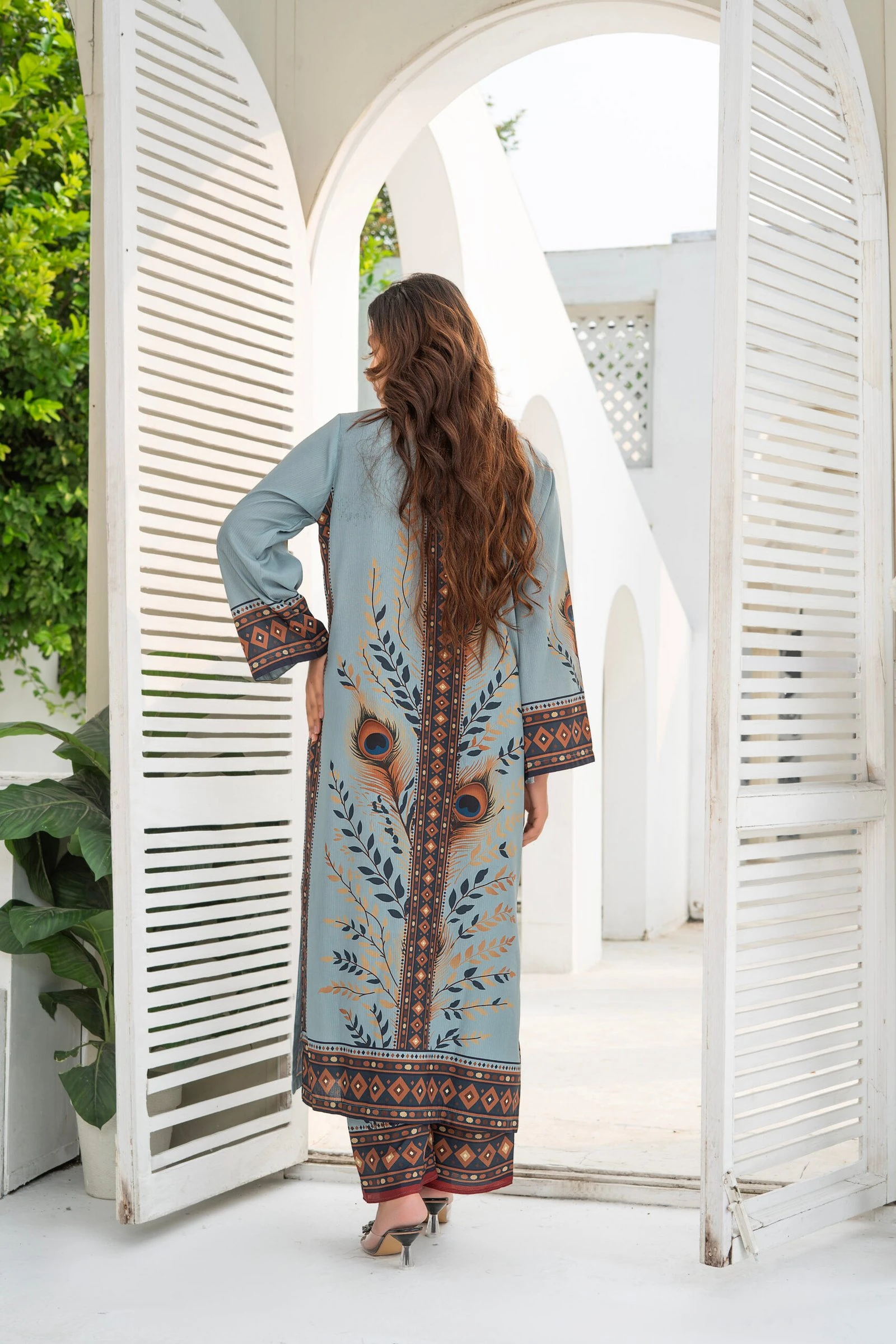 Kaavish 2PC - Grey Peacock Suit