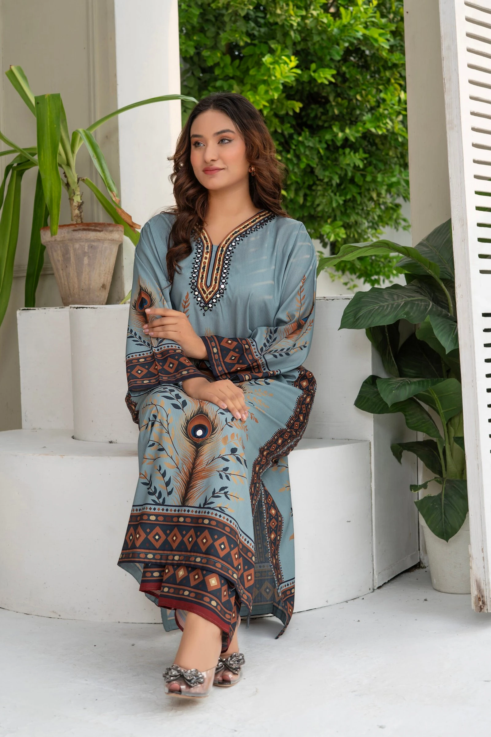 Kaavish 2PC - Grey Peacock Suit
