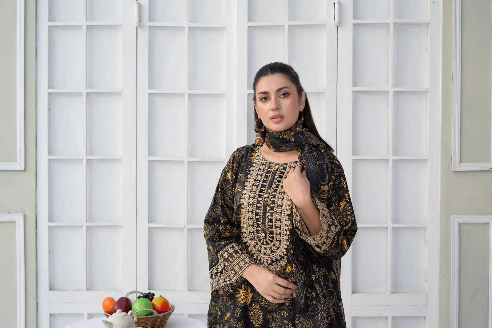 Zarish 3PC - Black Gold Embroidered Suit